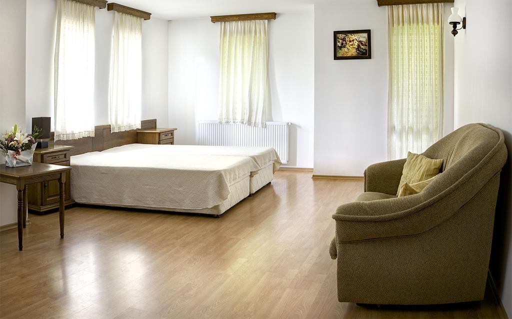 Strannopriemnitsa Guest House Bozhentsi Quarto foto