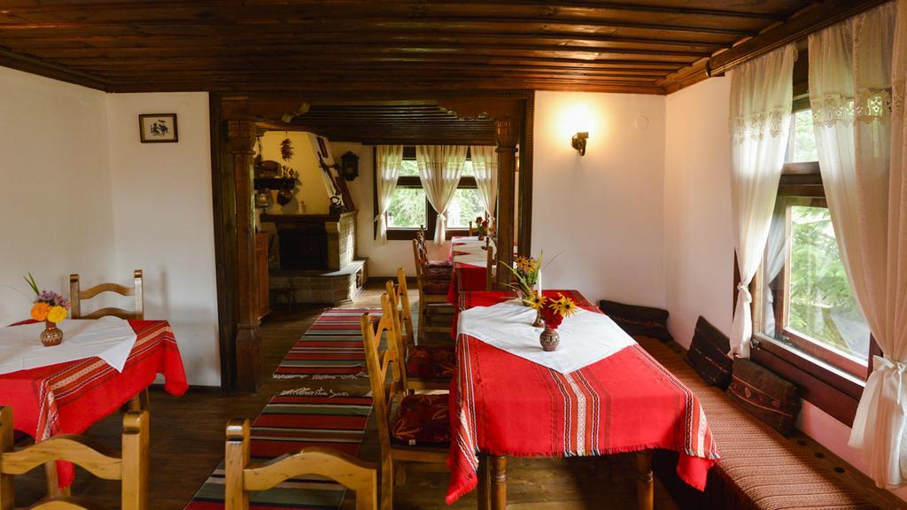 Strannopriemnitsa Guest House Bozhentsi Exterior foto