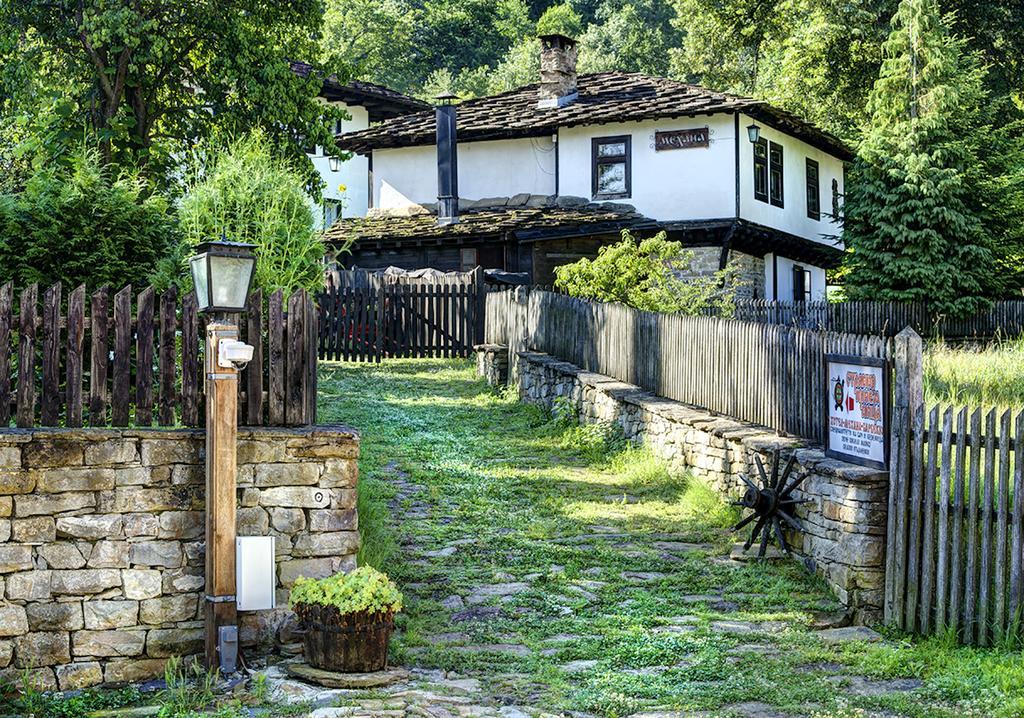 Strannopriemnitsa Guest House Bozhentsi Exterior foto